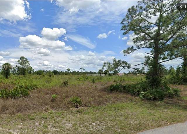 Property at 520 Leroy Ave, Lehigh Acres, FL 33972