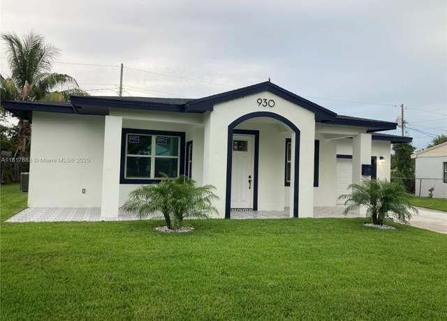 Property at 930 34th St, West Palm Beach, FL 33407, 4 beds, 2 baths