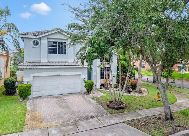Property at 1891 SW 156th Ave, Miramar, FL 33027, 4 beds, 4 baths