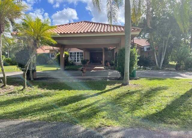 Property at 16050 SW 168th St, Miami, FL 33187, 5 beds, 4 baths