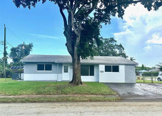 Property at 2241 N 57th Way, Hollywood, FL 33021, 4 beds, 2 baths