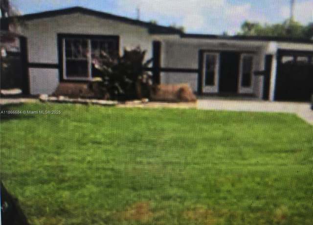 Property at 6736 Ixora Dr, Miramar, FL 33023, 3 beds, 2 baths