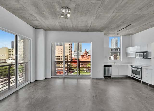 Property at 133 NE 2nd Ave #719, Miami, FL 33132, 2 beds, 2 baths
