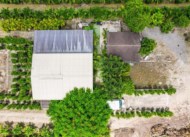 Property at 17200 SW 197th Ave, Miami, FL 33187