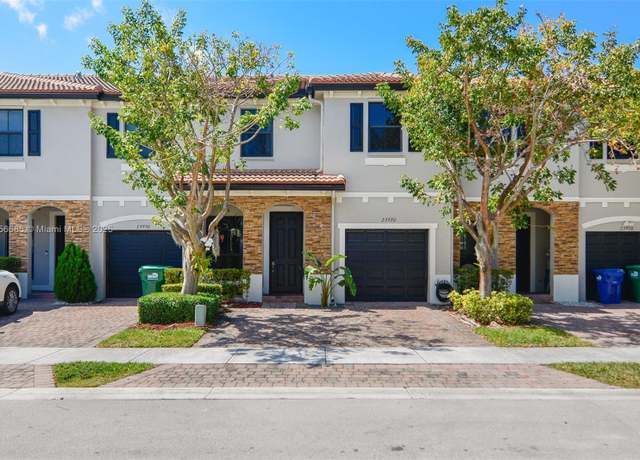 Property at 23920 SW 117th Ct #23920, Homestead, FL 33032, 4 beds, 3.5 baths