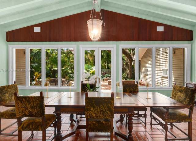 Property at 7400 SW 47th Ct, Miami, FL 33143, 5 beds, 4 baths