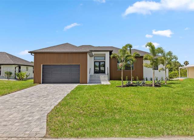 Property at 18514 Ashcroft Cir, Port Charlotte, FL 33948, 3 beds, 2 baths