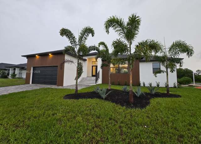 Property at 18514 Ashcroft Cir, Port Charlotte, FL 33948, 3 beds, 2 baths