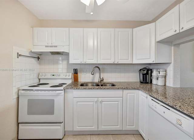 Property at 7897 Golf Cir Dr #309, Margate, FL 33063, 2 beds, 2 baths