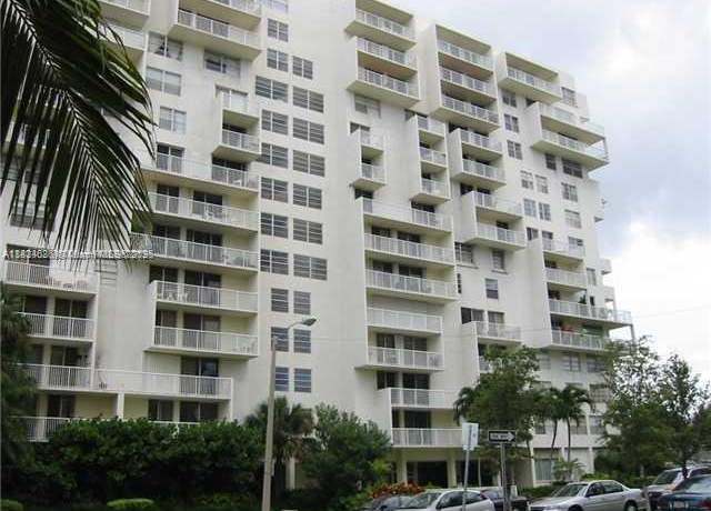 Property at 150 SE 25 Rd Unit 14H, Miami, FL 33129, 1 bed, 1.5 baths