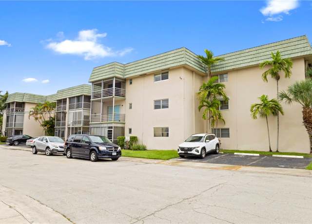 Property at 5790 Stirling #212, Hollywood, FL 33021, 1 bed, 1 bath