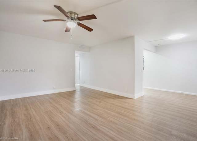 Property at 200 SW 132nd Way Unit 210L, Pembroke Pines, FL 33027, 2 beds, 1.5 baths