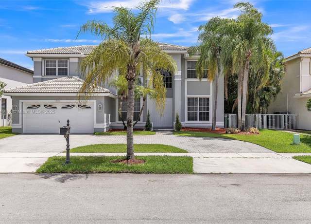 Property at 18091 SW 22nd St, Miramar, FL 33029, 4 beds, 3 baths