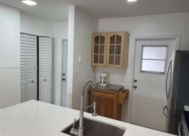 Property at 4700 NW 35th St #602, Lauderdale Lakes, FL 33319, 2 beds, 2 baths