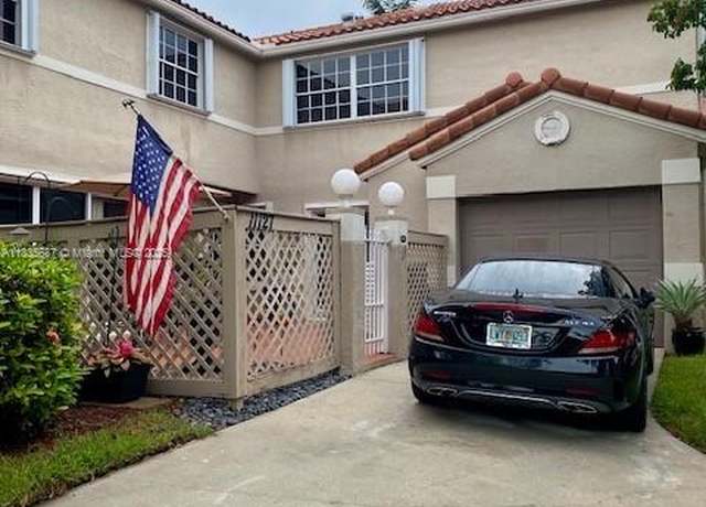 Property at 11127 Long Boat Dr, Cooper City, FL 33026, 3 beds, 2.5 baths