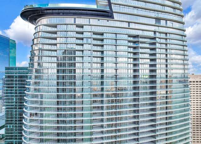 Property at 300 Biscayne Blvd Way #4303, Miami, FL 33131, 3 beds, 4.5 baths