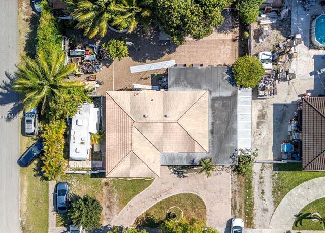 Property at 210 W 52nd St, Hialeah, FL 33012, 3 beds, 2 baths