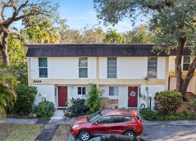Property at 3300 Atlanta St, Hollywood, FL 33021, 3 beds, 2.5 baths