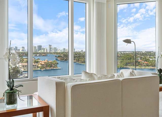 Property at 3055 Harbor Dr #1202, Fort Lauderdale, FL 33316, 3 beds, 3.5 baths