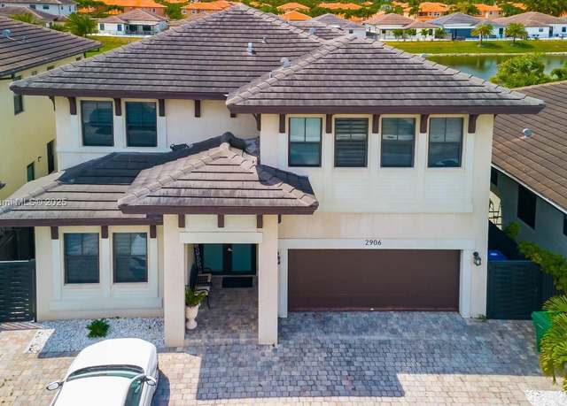 Property at 2906 SW 150th Ct, Miami, FL 33185, 5 beds, 5.5 baths