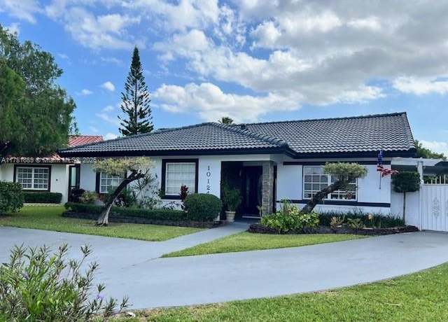 Property at 10124 SW 144th Ave, Miami, FL 33186, 4 beds, 2 baths