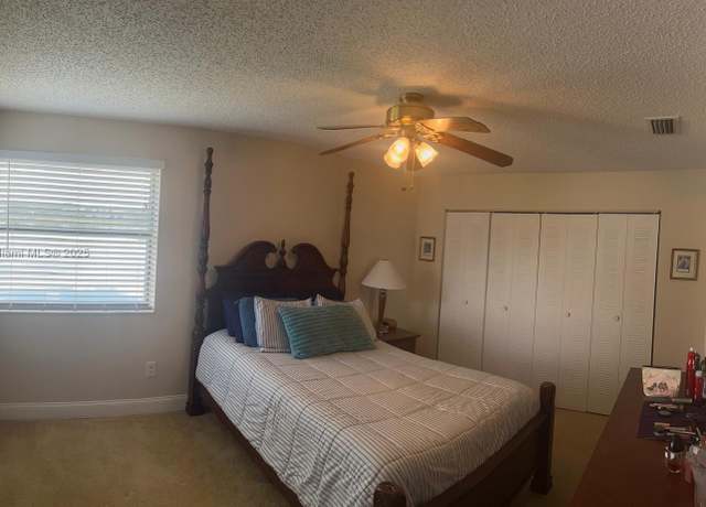 Property at 929 Hamilton Dr Unit 929E, Homestead, FL 33034, 2 beds, 2 baths