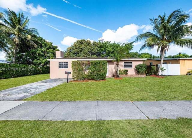 Property at 2821 N 74th Ave, Hollywood, FL 33024, 3 beds, 2 baths