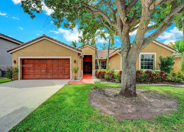 Property at 275 SW 198th Ter, Pembroke Pines, FL 33029, 3 beds, 2 baths