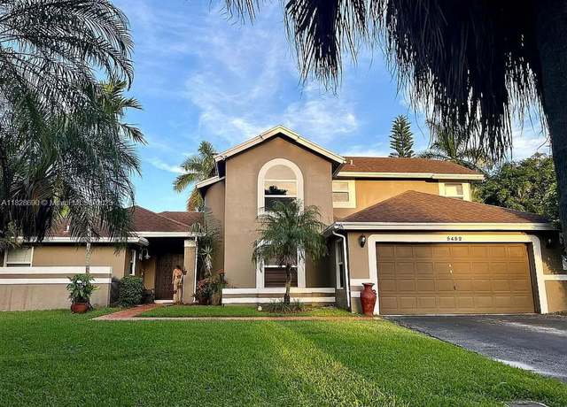 Property at 5452 SW 88th Ter, Cooper City, FL 33328, 4 beds, 3 baths