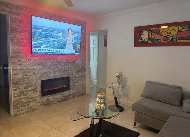 Property at 1332 SW 22nd Ave, Fort Lauderdale, FL 33312, 3 beds, 2.5 baths