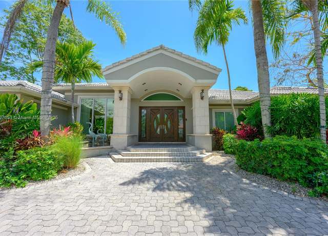 Property at 16001 SW 77th Ct, Palmetto Bay, FL 33157, 5 beds, 4 baths