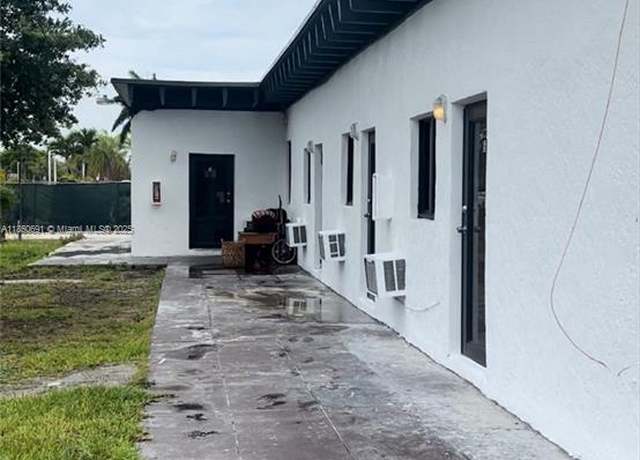 Property at 1427 NW 2nd Ave, Florida City, FL 33034