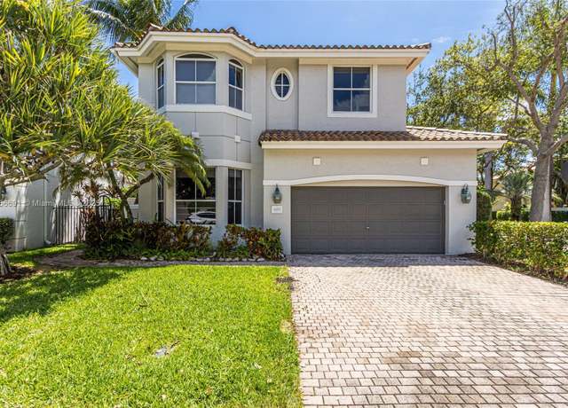 Property at 1467 Mariner Way, Hollywood, FL 33019, 4 beds, 3 baths