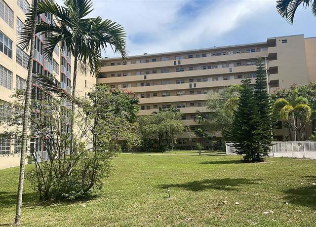 Property at 1750 NE 191st St Unit 213-2, Miami, FL 33179, 2 beds, 1.5 baths