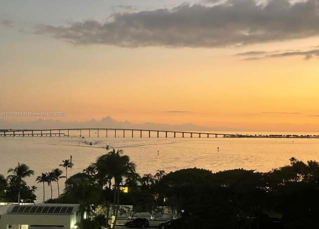 Property at 770 Claughton Island Dr #904, Miami, FL 33131, 2 beds, 2 baths