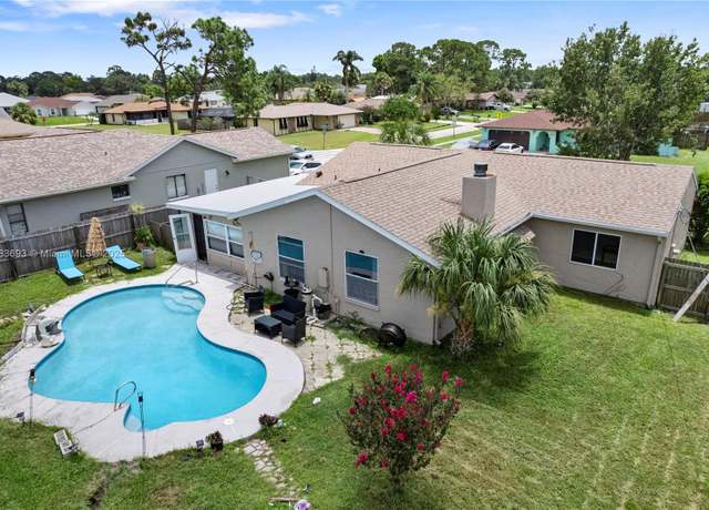 Property at 1811 Barker St NE, Palm Bay, FL 32907, 2 beds, 1.5 baths
