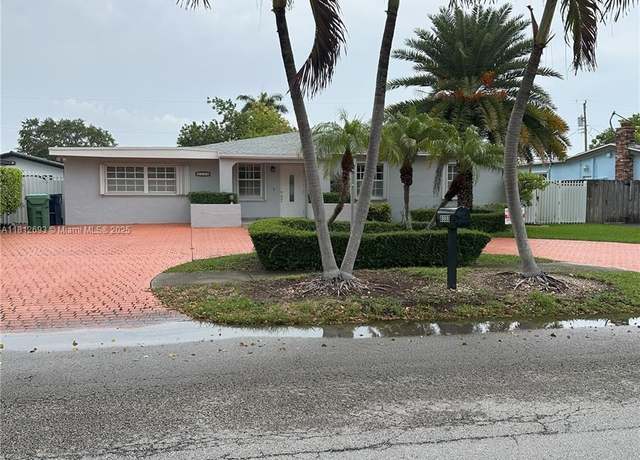 Property at 8331 SW 38th St, Miami, FL 33155, 4 beds, 2 baths