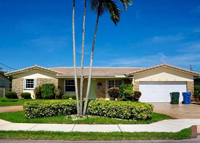 Property at 2930 NW 24th Ave, Oakland Park, FL 33311, 3 beds, 3 baths