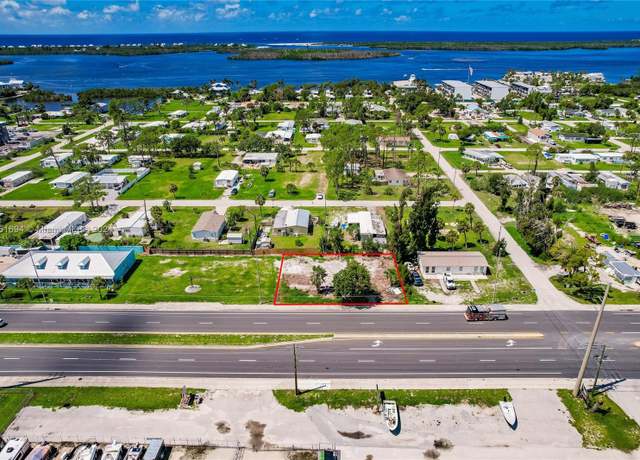 Property at 3220 Placida, FL 34224