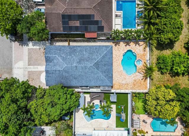 Property at 15519 SW 182nd Ln, Miami, FL 33187, 4 beds, 3 baths
