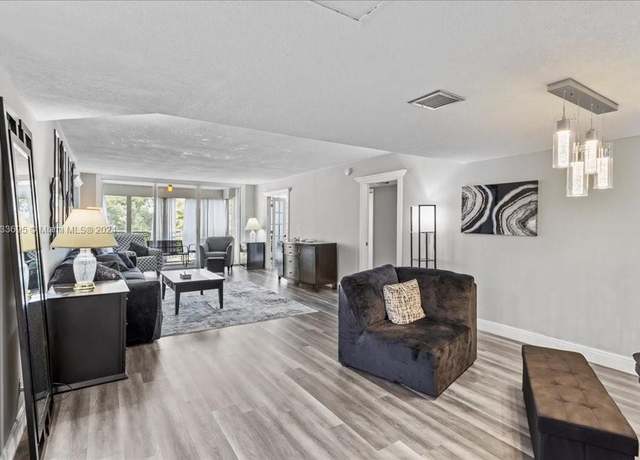 Property at 3980 Oaks Clubhouse Dr #303, Pompano Beach, FL 33069, 3 beds, 2 baths