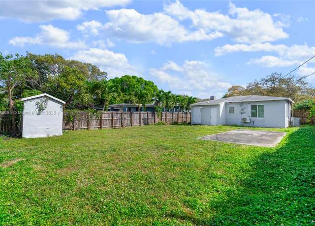 Property at 1843 SW 4th Ave, Fort Lauderdale, FL 33315, 2 beds, 1 bath