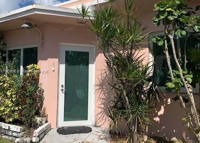 Property at 1795 Calais Dr #3, Miami Beach, FL 33141, 2 beds, 2 baths