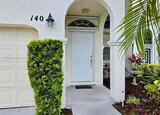 Property at 140 NW 151st Ave, Pembroke Pines, FL 33028, 4 beds, 3 baths