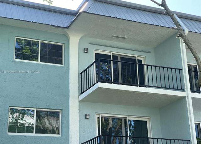 Property at 3000 NE 5th Ter Unit 310-A, Wilton Manors, FL 33334, 2 beds, 2 baths