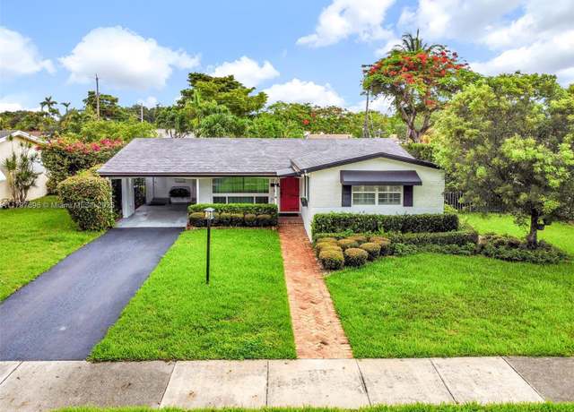 Property at 3921 Roosevelt St, Hollywood, FL 33021, 3 beds, 2 baths