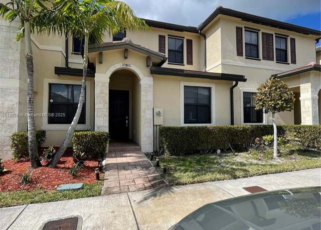 Property at 10586 W 33rd Ct #10586, Hialeah, FL 33018, 3 beds, 3 baths
