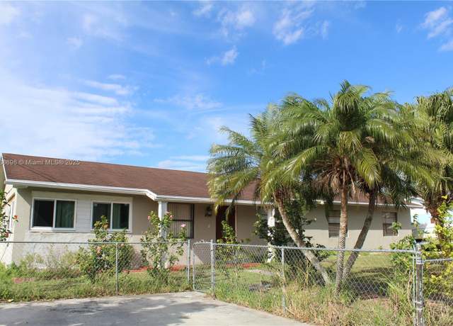 Property at 496 SW 9th Ave, Florida City, FL 33034, 4 beds, 2 baths