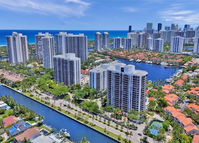 Property at 3640 Yacht Club Dr #1704, Aventura, FL 33180, 2 beds, 2 baths