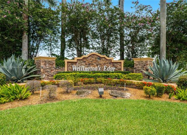 Property at 1923 Oak Berry Cir, Wellington, FL 33414, 4 beds, 2.5 baths